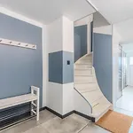 House 4bed 2bath With Garden And Private Parking. 게스트하우스 4*