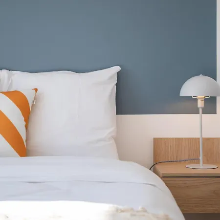 House 4bed 2bath With Garden And Private Parking. 4* La Madeleine (Nord)