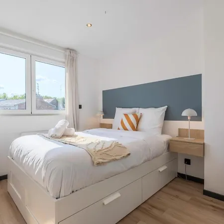 House 4bed 2bath With Garden And Private Parking.