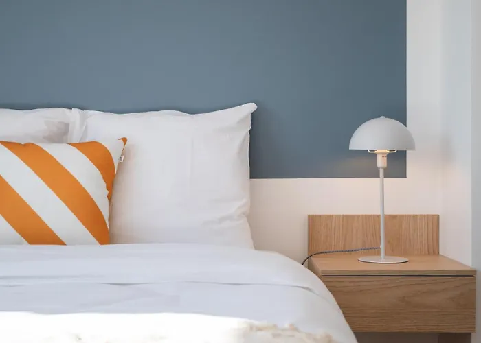 House 4bed 2bath With Garden And Private Parking. 4* La Madeleine (Nord)